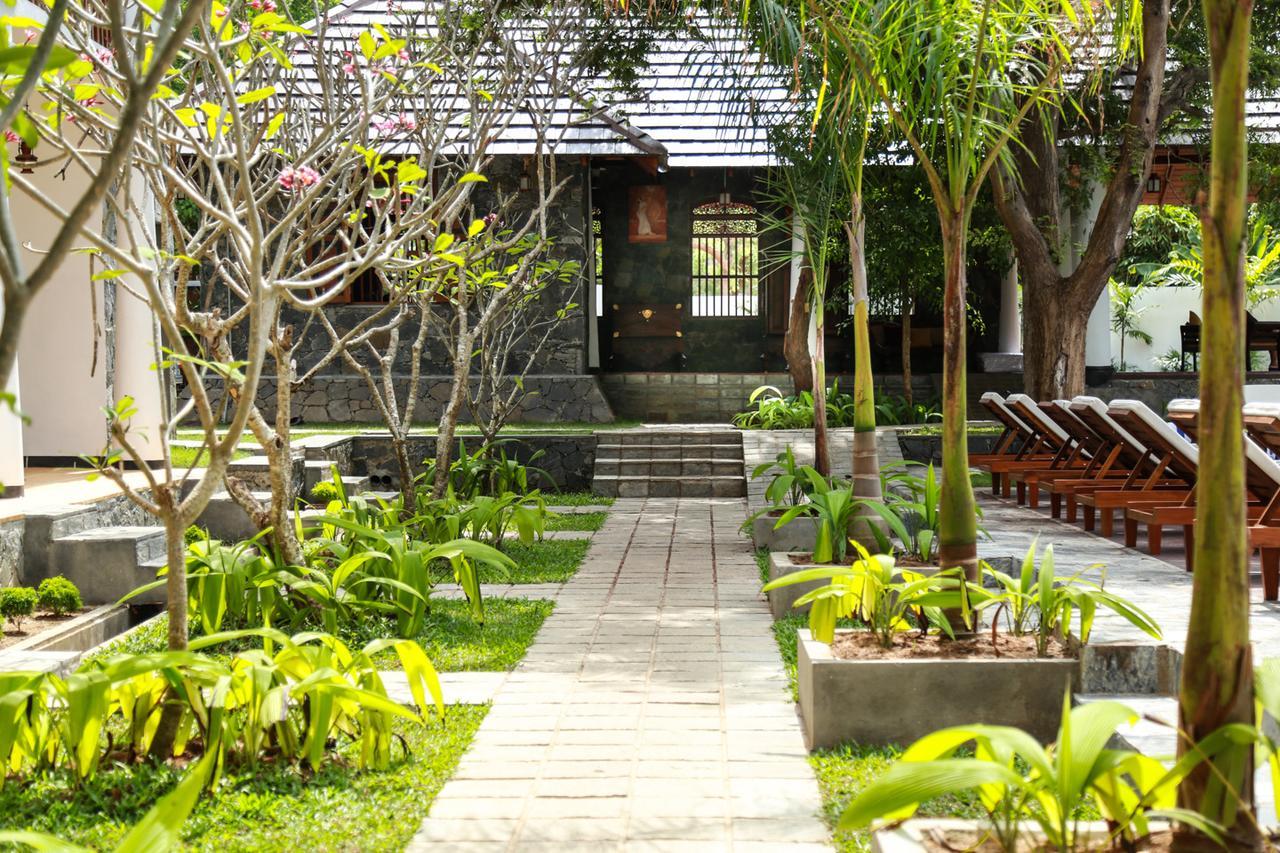 Yala Oga Reach Hotel ทิซซามาฮารามา ภายนอก รูปภาพ